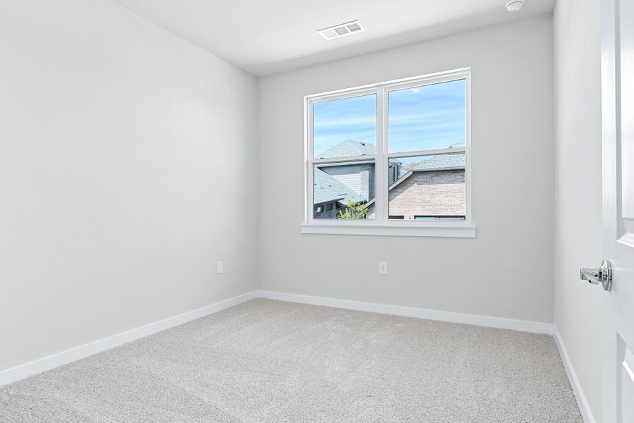 Spacious, unfurnished interior of a new home in Willow Grove Townhomes, Melissa (Image 35).