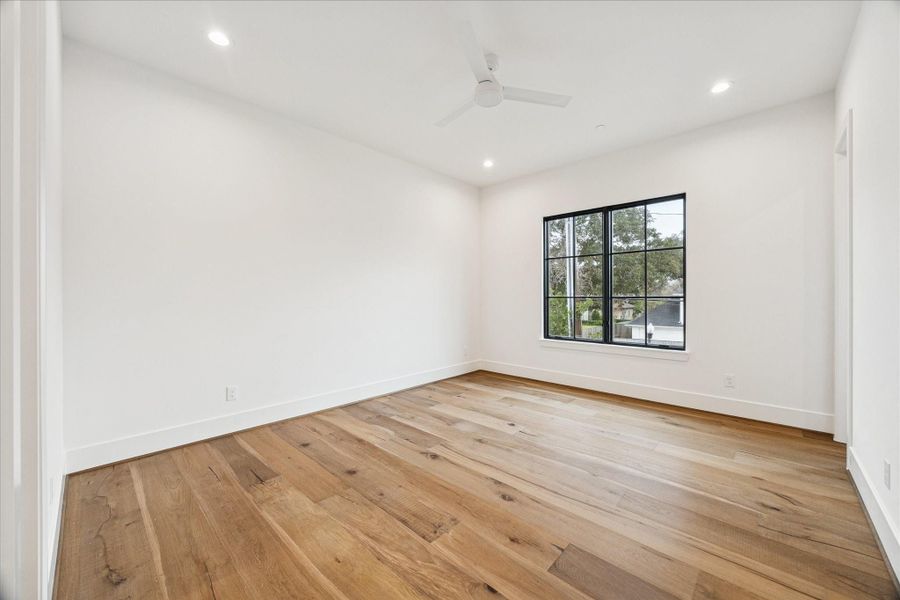 Bed 3 - 2nd Floor Bed 3 - 2nd Floor