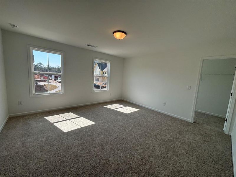 Spacious, unfurnished interior of a new home in Arbors at Richland Creek, Buford (Image 31).