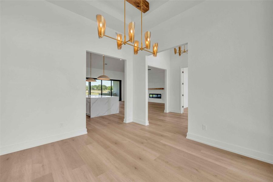 Spacious, unfurnished interior of a new home in Daniels Mountain, Georgetown (Image 28).