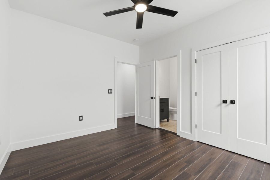 Spacious, unfurnished interior of a new home in , Pawleys Island (Image 41). Spacious, unfurnished interior of a new home in , Pawleys Island (Image 41).