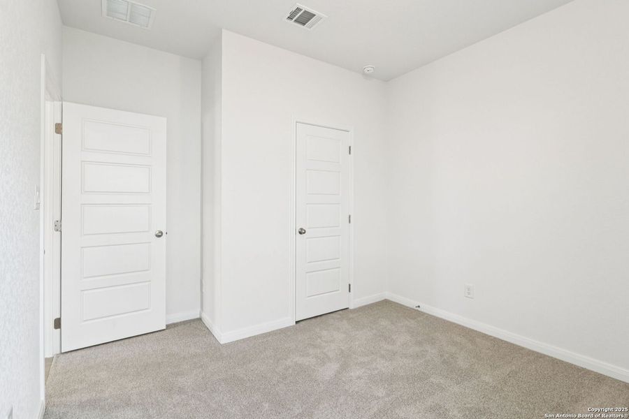 Spacious, unfurnished interior of a new home in Legendary Trails - Classic Series, Cibolo (Image 26).