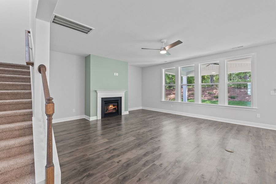Representative unfurnished interior of a home built from the The Hampton by RobuckHomes in Kennebec Crossing, Angier (Image 108). Representative unfurnished interior of a home built from the The Hampton by RobuckHomes in Kennebec Crossing, Angier (Image 108).
