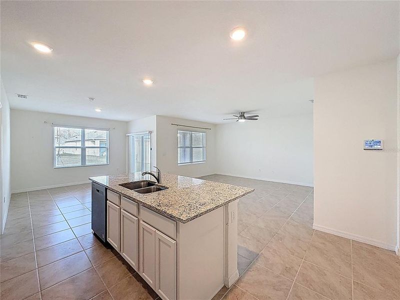 Furnished interior view inside a new home in , Lakeland (Image 12).
