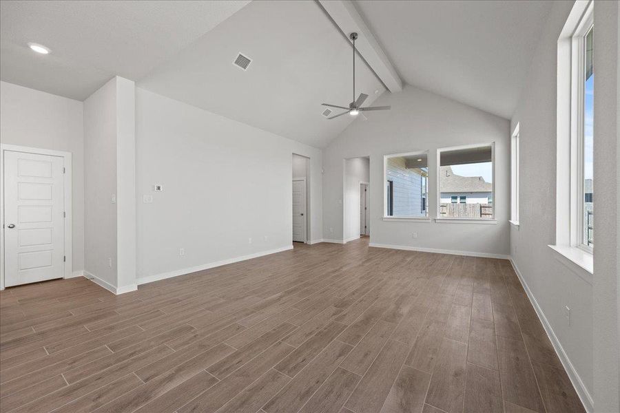 MOVE IN READY MOVE IN READY