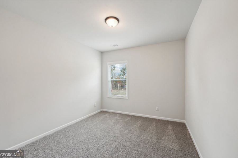 Spacious, unfurnished interior of a new home in Ponderosa Farms Manor, Gainesville (Image 73). Spacious, unfurnished interior of a new home in Ponderosa Farms Manor, Gainesville (Image 73).