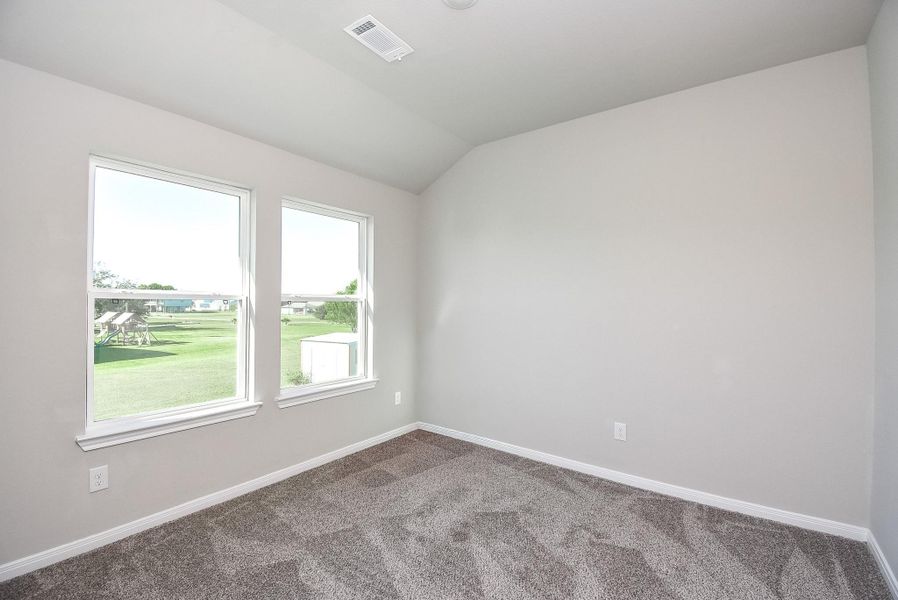 Spacious, unfurnished interior of a new home in , Palacios (Image 11).