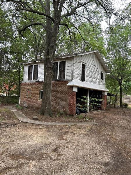 In-progress construction of a new home in , Paris, TX (Image 28).