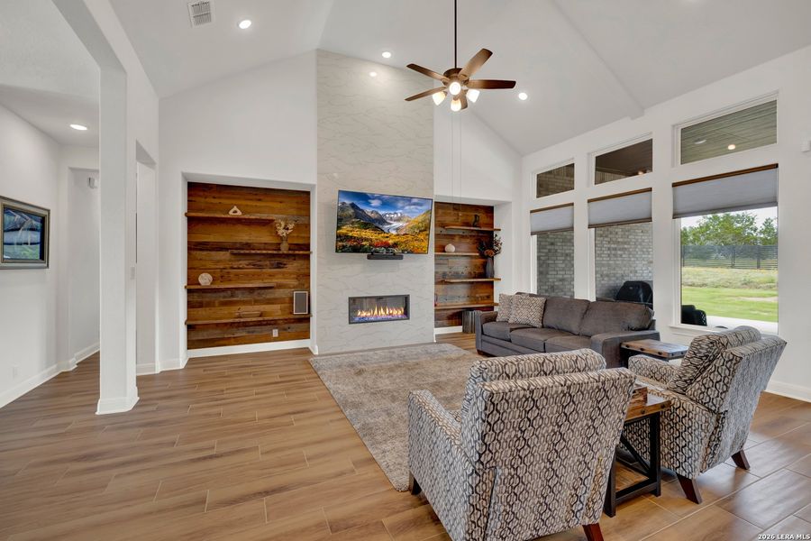 Furnished interior view inside a new home in Waldsanger, New Braunfels (Image 38).