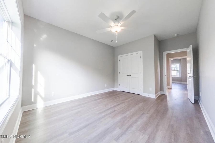 ef1f7e101ae78c065f0bcaff4441e2af-uncropp