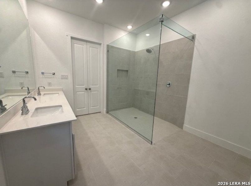 Furnished interior view inside a new home in Navarro Ranch, Seguin (Image 3).