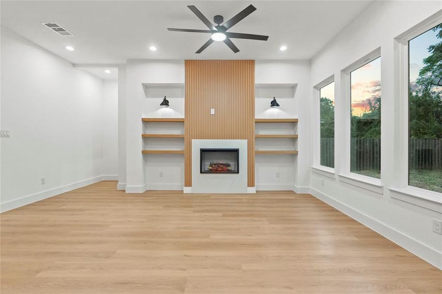 Spacious, unfurnished interior of a new home in , Dallas (Image 24).