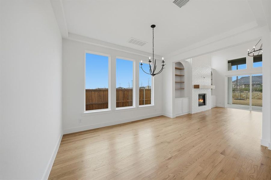 Spacious, unfurnished interior of a new home in , Prosper (Image 21).