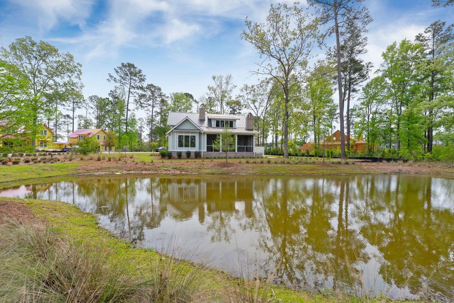 Image 89 of a home in .