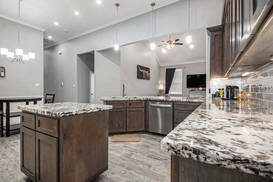 Furnished interior view inside a new home in , Anahuac (Image 8).