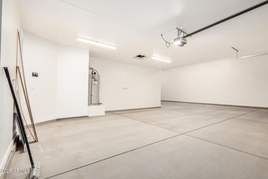 33 - 196th 33 - 196th