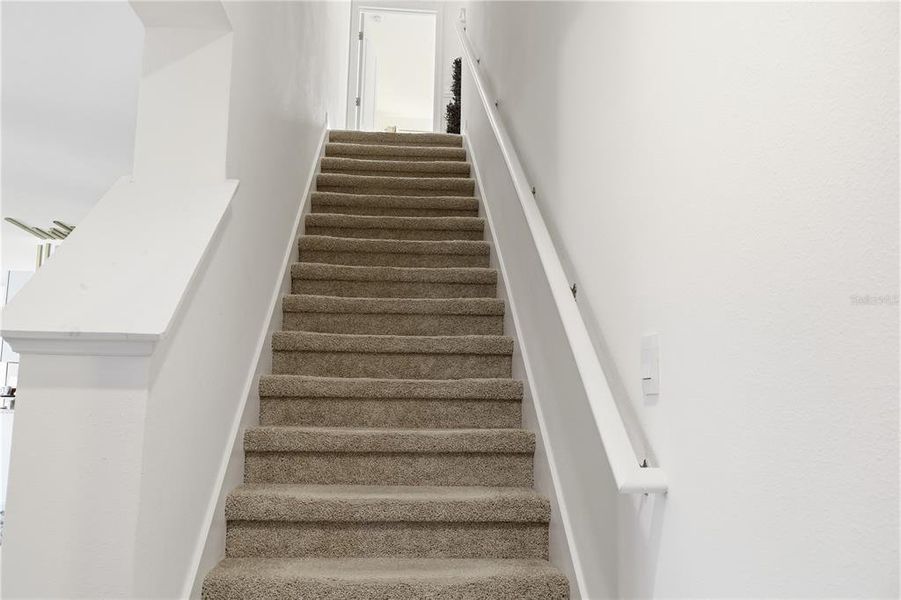 Spacious, unfurnished interior of a new home in Wind Meadows South, Bartow (Image 22).