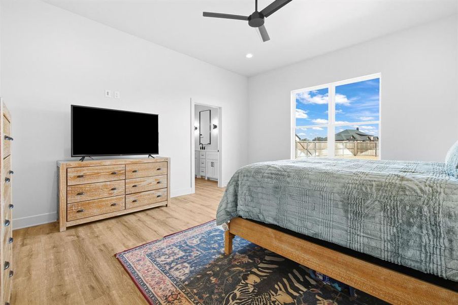 Furnished interior view inside a new home in , Abilene (Image 29).