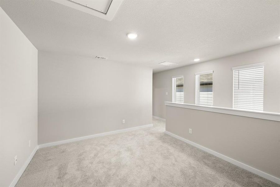 232 Wagon Spoke- Loft-2