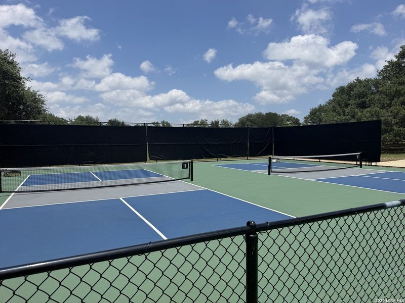 Community amenities in , New Braunfels (Image 92).