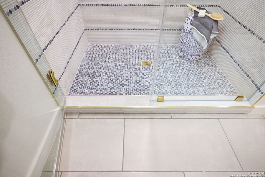 Furnished interior view inside a new home in , San Antonio (Image 5).