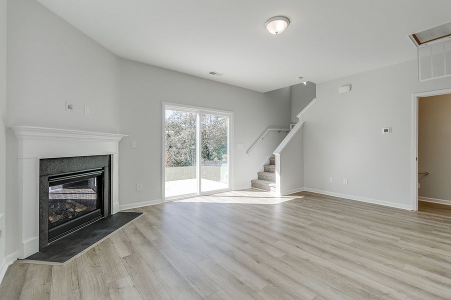 Spacious, unfurnished interior of a new home in The Falls, Blythewood (Image 16).