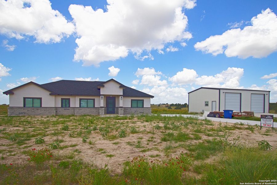 Image 37 of a home in .