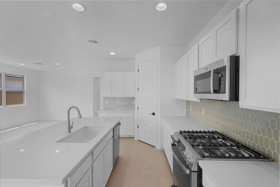 Furnished interior view inside a new home in Artisan at Asante Discovery Collection, Surprise (Image 12). Furnished interior view inside a new home in Artisan at Asante Discovery Collection, Surprise (Image 12).