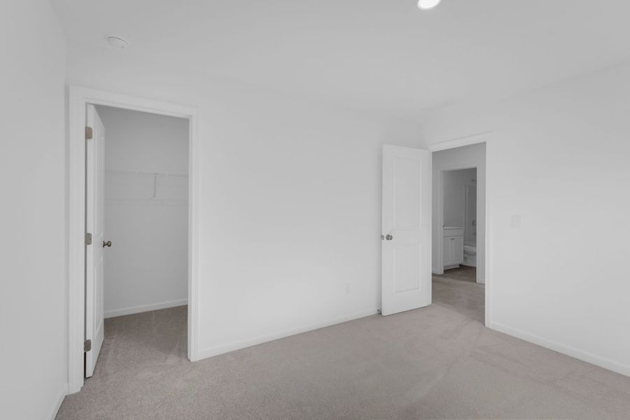Representative unfurnished interior of a home built from the Jefferson by Taylor Morrison in Heritage River, Euharlee (Image 30).