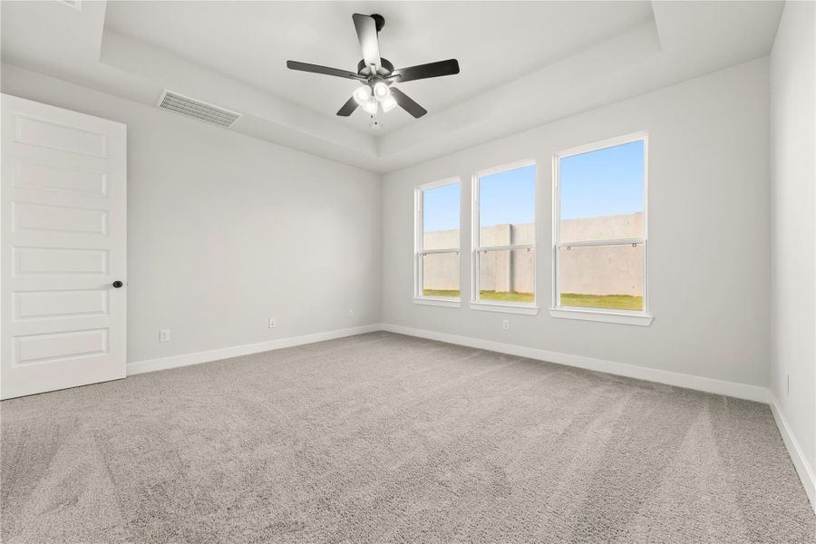 Representative image. Features, specifications, selections and colors may vary.