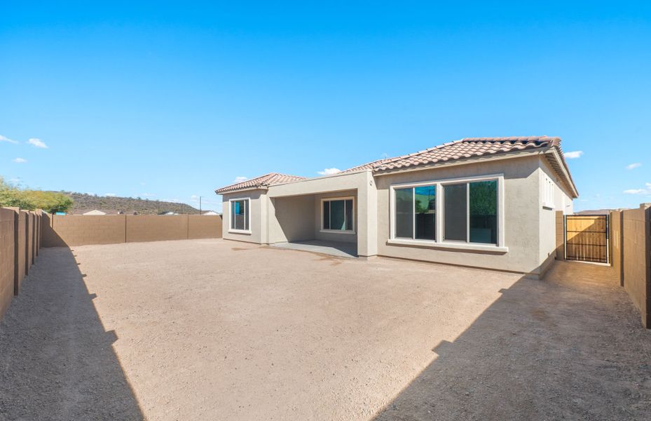 Exterior details and patio area of a home in Sun City Anthem at Merrill Ranch, Florence (Image 3).
