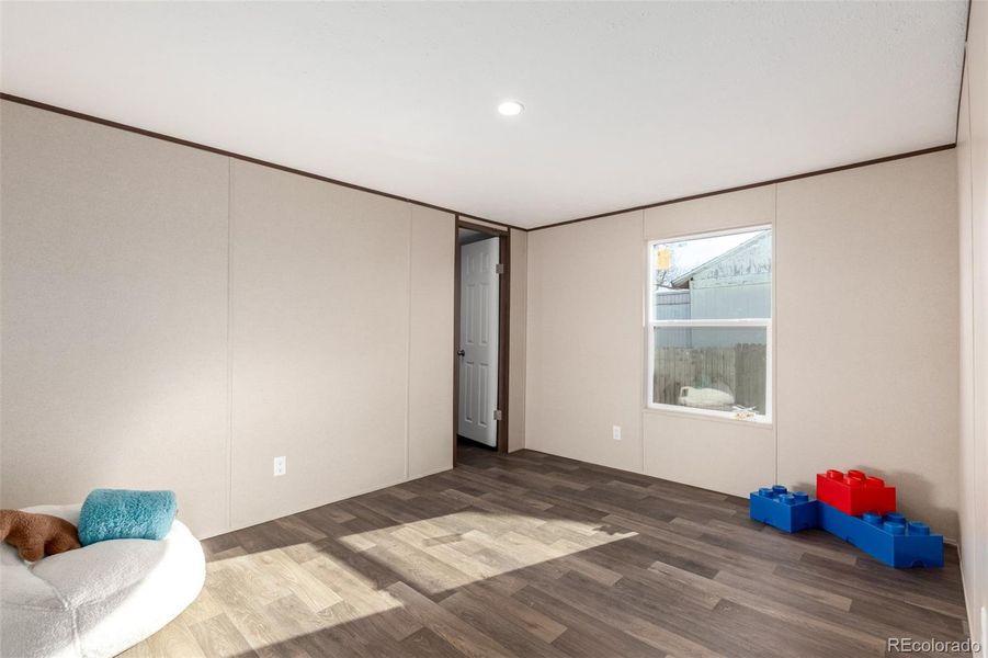 Spacious, unfurnished interior of a new home in , Colorado Springs (Image 24).