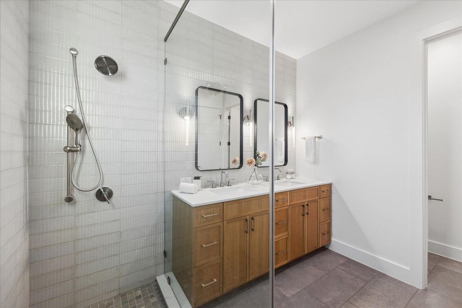 Furnished interior view inside a new home in 4101 Menchaca, Austin (Image 14).
