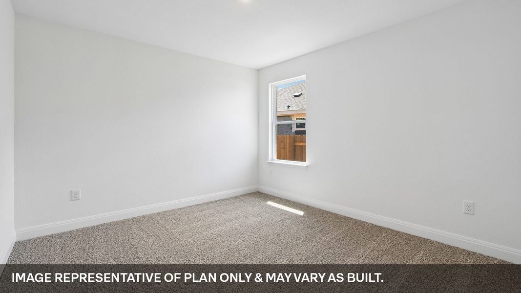Representative unfurnished interior of a home built from the The Courtland by D.R. Horton in Riverview, Georgetown (Image 15).
