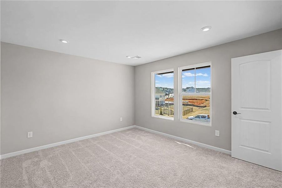 Spacious, unfurnished interior of a new home in Twin Lakes, Hoschton (Image 20). Spacious, unfurnished interior of a new home in Twin Lakes, Hoschton (Image 20).