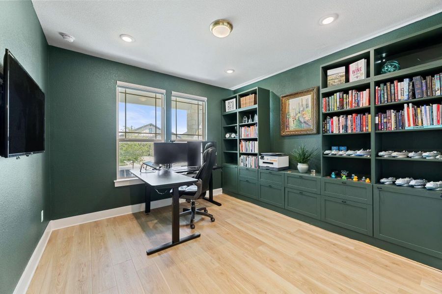 Furnished interior view inside a new home in , Austin (Image 13). Furnished interior view inside a new home in , Austin (Image 13).