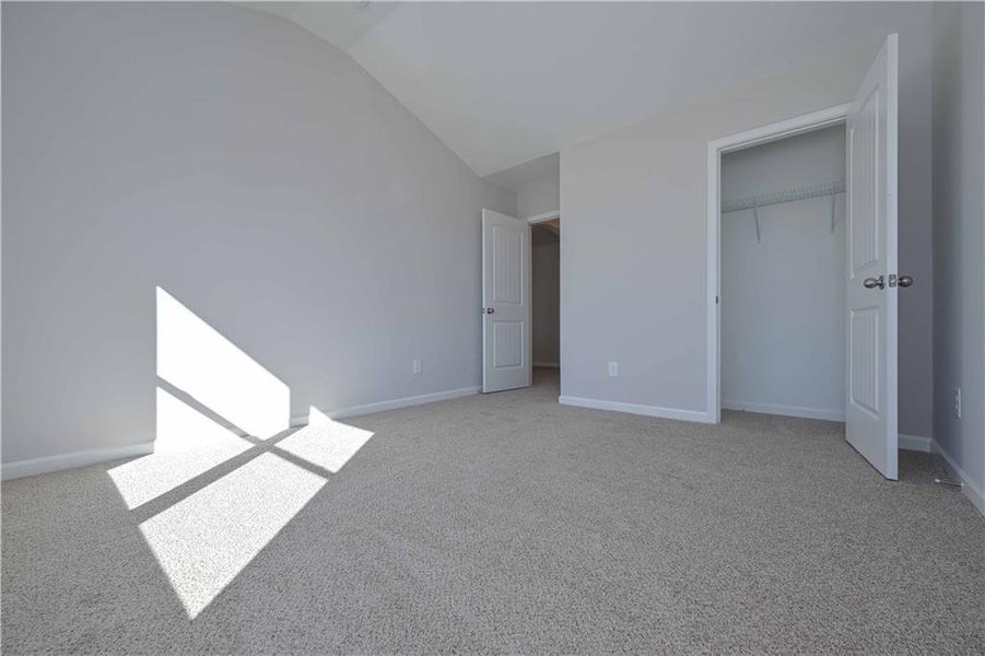 Spacious, unfurnished interior of a new home in , Villa Rica (Image 27).