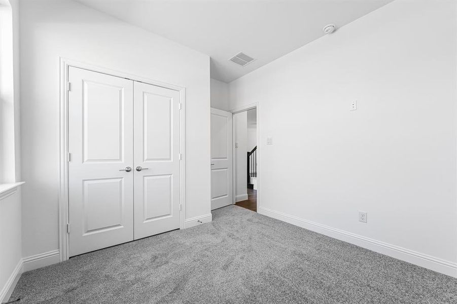 124 North Sky Drive ~ Ready Now 124 North Sky Drive ~ Ready Now