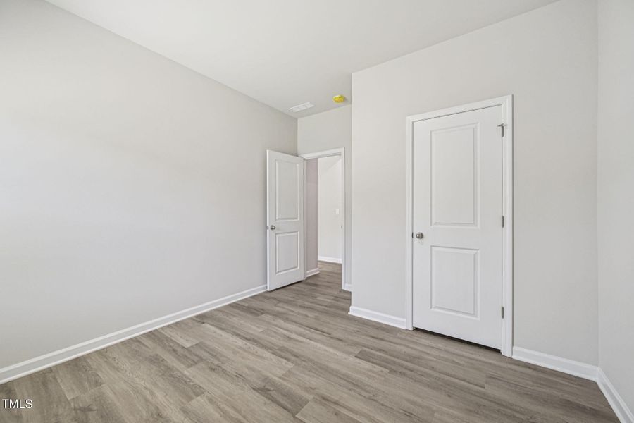 23-web-or-mls-Raleigh - Oak Manor - 721