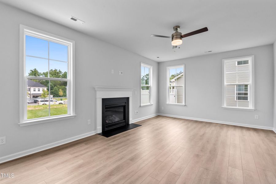 17-Ashley 2102 Channel-17