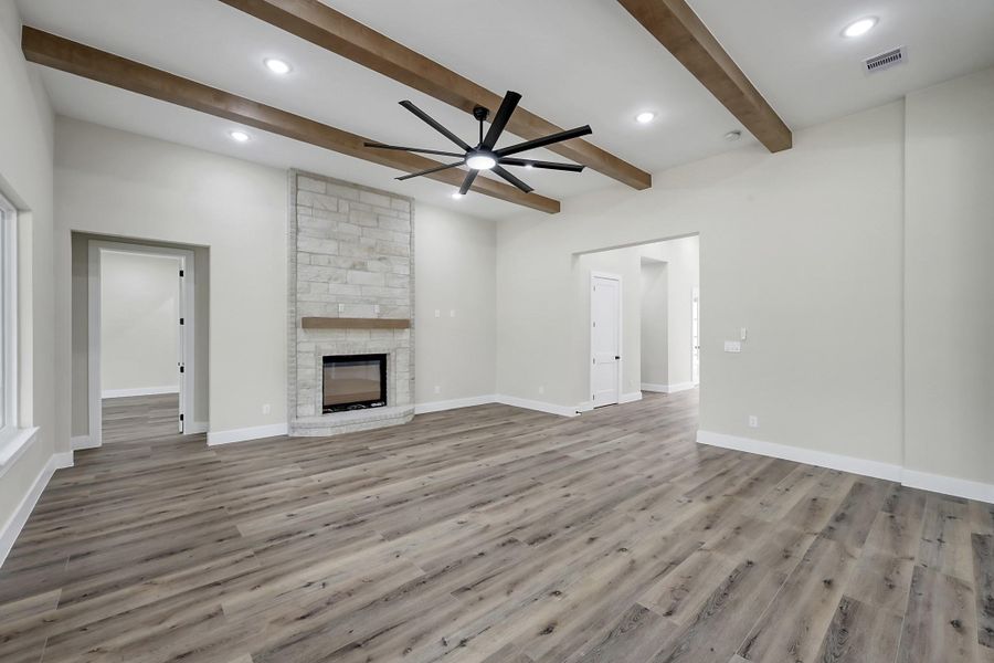 Spacious, unfurnished interior of a new home in , Montgomery (Image 41). Spacious, unfurnished interior of a new home in , Montgomery (Image 41).