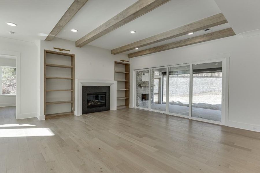 Spacious, unfurnished interior of a new home in , Buford (Image 18).