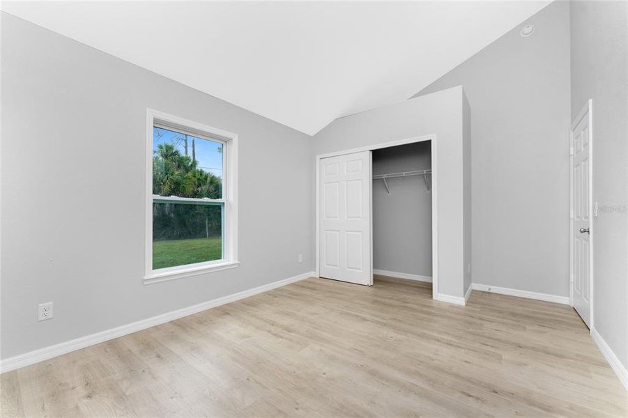 Spacious, unfurnished interior of a new home in , North Port (Image 16).