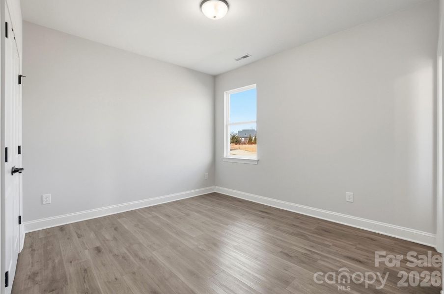 Spacious, unfurnished interior of a new home in Harmony, Harrisburg (Image 39).