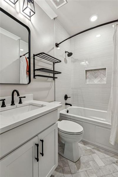 Furnished interior view inside a new home in , Gainesville (Image 10). Furnished interior view inside a new home in , Gainesville (Image 10).