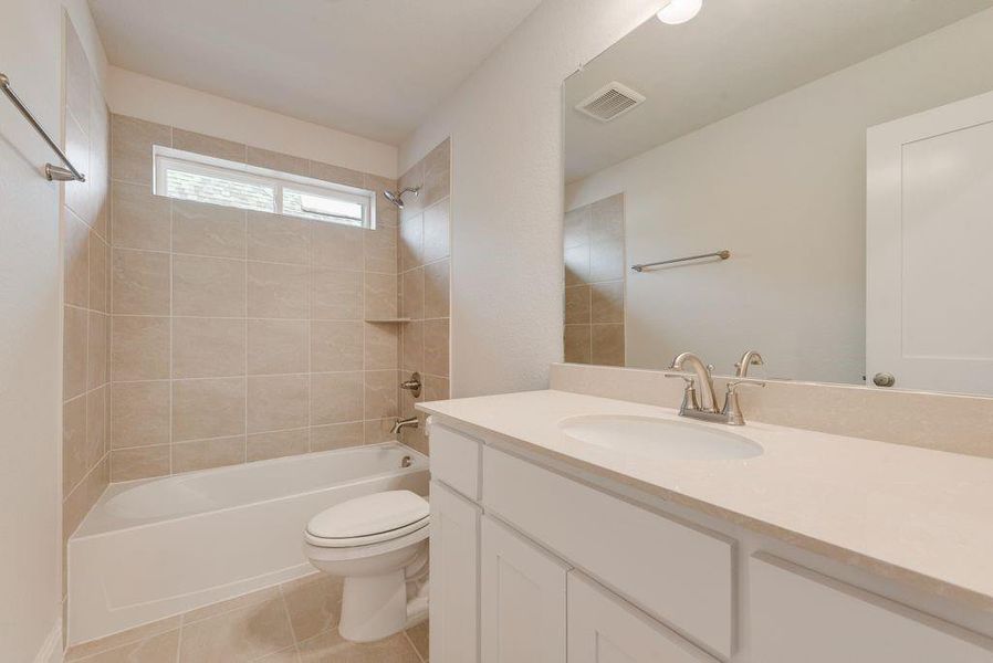 Furnished interior view inside a new home in Somercrest, Midlothian (Image 11).