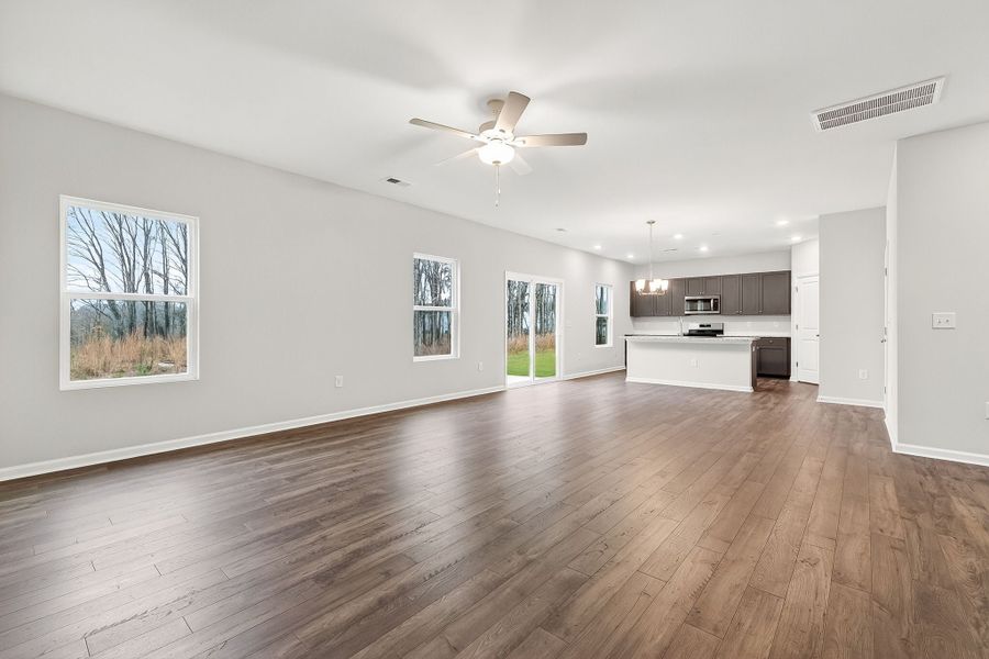 429 Hallingsfield Way, Zebulon, NC.  - Slide 15