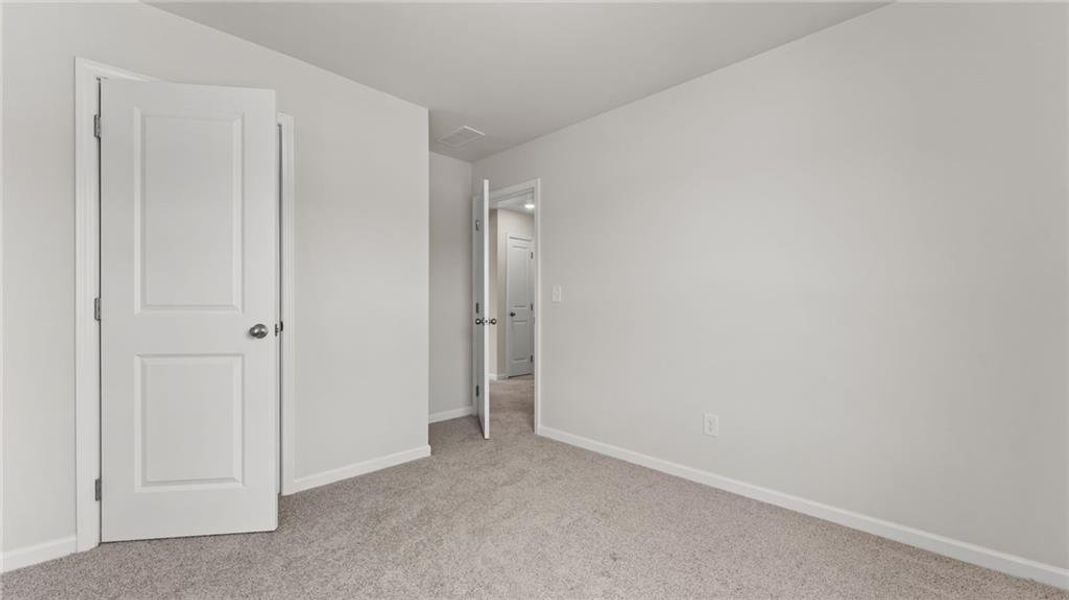 Spacious, unfurnished interior of a new home in The Reserve at Willow Oaks, Canton (Image 10).