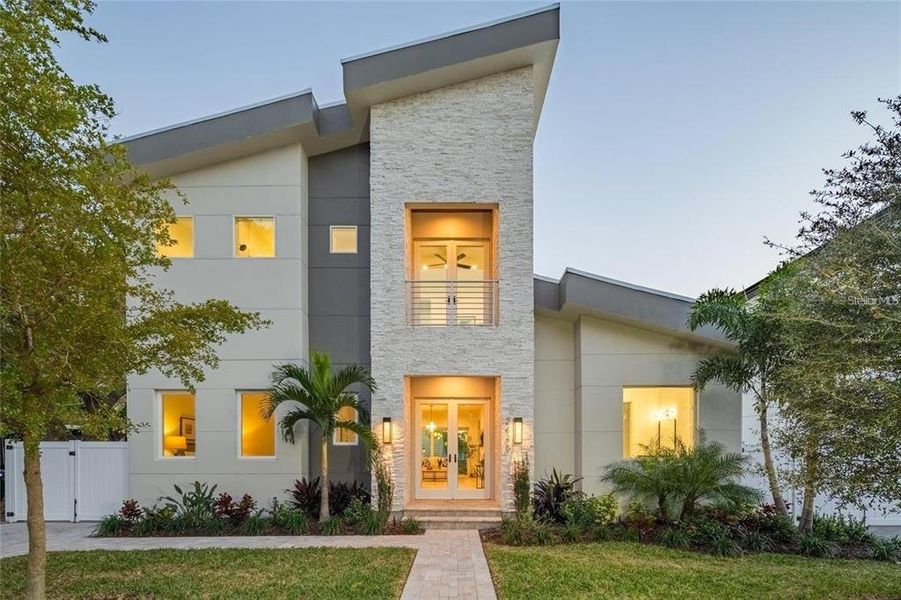 Image 66 of a home in .