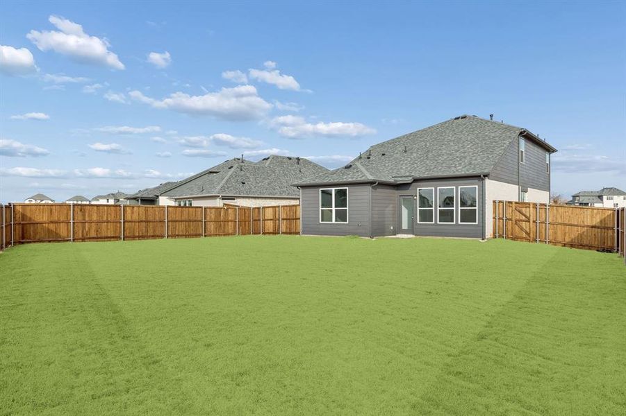Exterior details and patio area of a home in Venetian, Weston (Image 3).